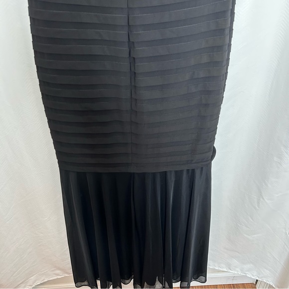 Betsy Adam black maxi mermaid dress cap sleeves - Picture 10 of 10